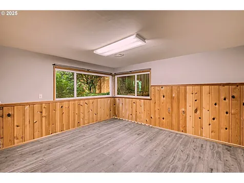 472 SE 72nd Avenue Portland OR 97215