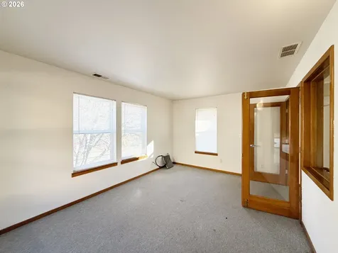 217 NE 192nd Avenue Portland OR 97230