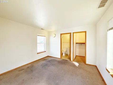 217 NE 192nd Avenue Portland OR 97230