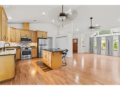 825 Waverly Street Eugene OR 97401