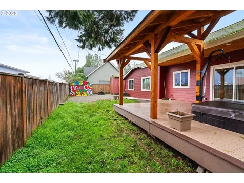 825 Waverly Street Eugene OR 97401