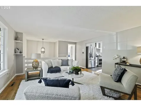 13511 SW 62nd Avenue Portland OR 97219