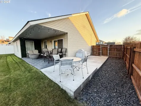 277 Grouse Court Hermiston OR 97838