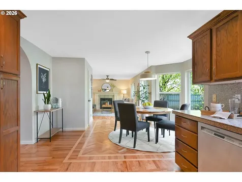 6807 SE 50th Avenue Portland OR 97206