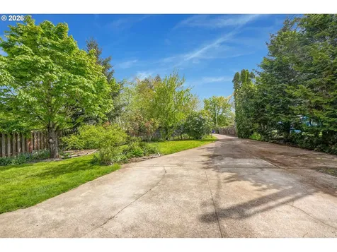 6807 SE 50th Avenue Portland OR 97206