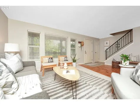 6807 SE 50th Avenue Portland OR 97206