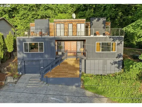 3336 NE Cadet Avenue Portland OR 97220