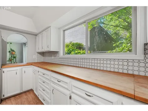 3336 NE Cadet Avenue Portland OR 97220