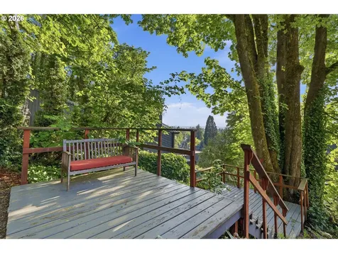 3336 NE Cadet Avenue Portland OR 97220