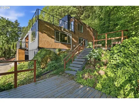 3336 NE Cadet Avenue Portland OR 97220