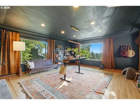 3336 NE Cadet Avenue Portland OR 97220