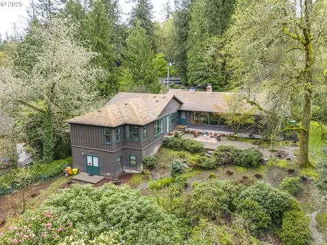 1025 SW Coronado Street Portland OR 97219