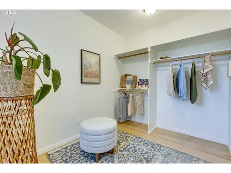 1025 SW Coronado Street Portland OR 97219