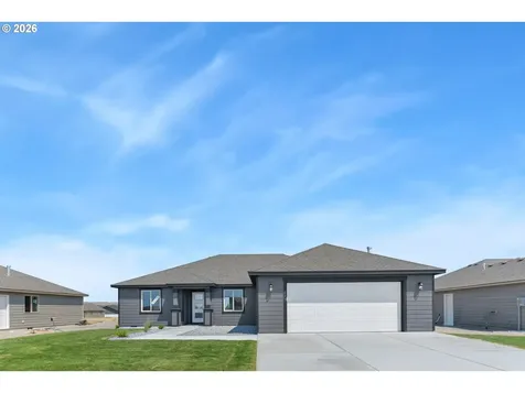 227 SW Goldfinch Lane Boardman OR 97818