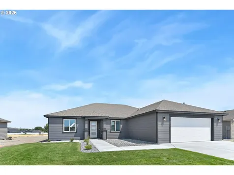 227 SW Goldfinch Lane Boardman OR 97818