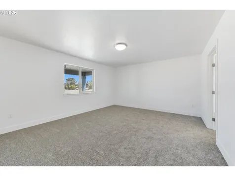 227 SW Goldfinch Lane Boardman OR 97818