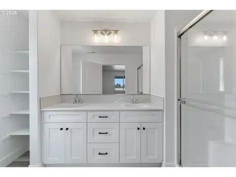 227 SW Goldfinch Lane Boardman OR 97818