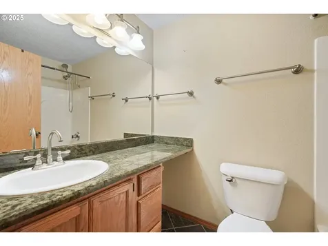 200 S Bina Drive Newberg OR 97132