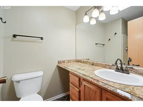 200 S Bina Drive Newberg OR 97132