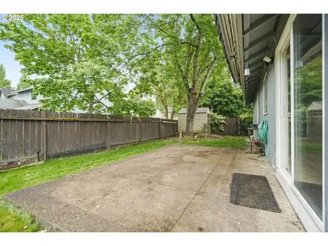 200 S Bina Drive Newberg OR 97132