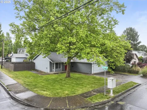 200 S Bina Drive Newberg OR 97132