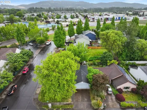 200 S Bina Drive Newberg OR 97132