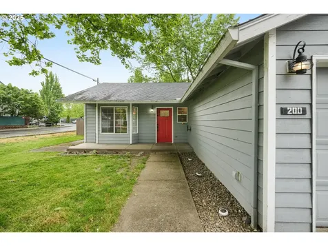 200 S Bina Drive Newberg OR 97132