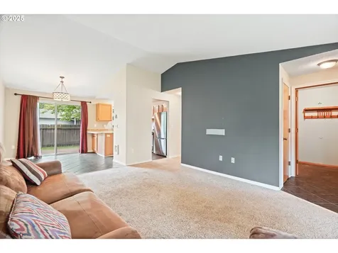 200 S Bina Drive Newberg OR 97132