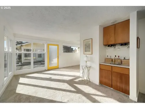 4105 SE 76th Avenue Portland OR 97206