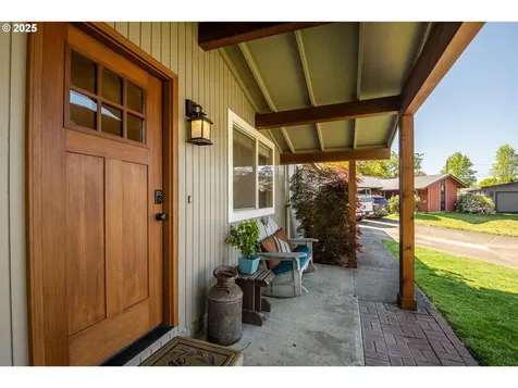 2655 Oxford Court Eugene OR 97404