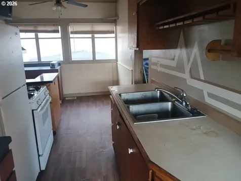 432 NW 10th Street Redmond OR 97756