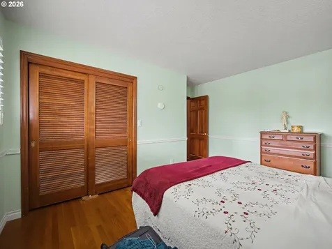 2301 NE 130th Avenue Portland OR 97230