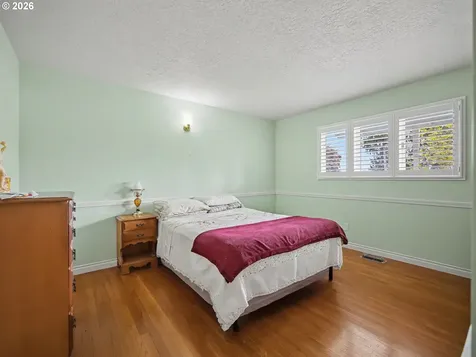 2301 NE 130th Avenue Portland OR 97230