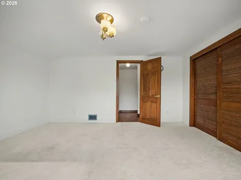 2301 NE 130th Avenue Portland OR 97230