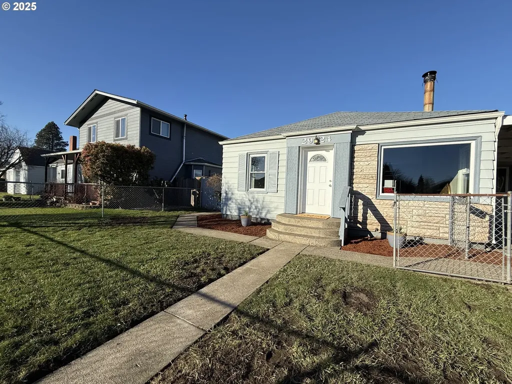 2924 Fir Street Longview WA 98632