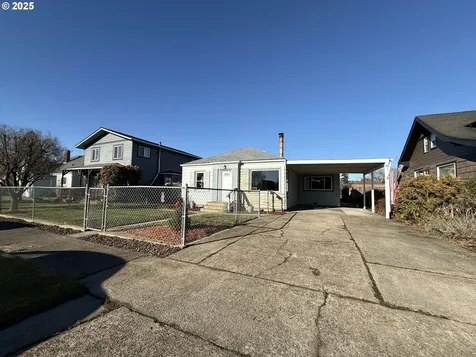 2924 Fir Street Longview WA 98632