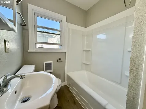 2924 Fir Street Longview WA 98632