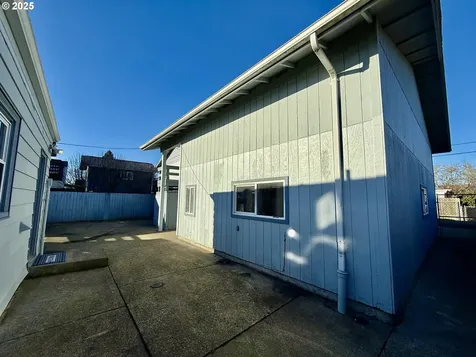 2924 Fir Street Longview WA 98632