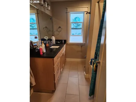 2317 Laura Lane North Bend OR 97459
