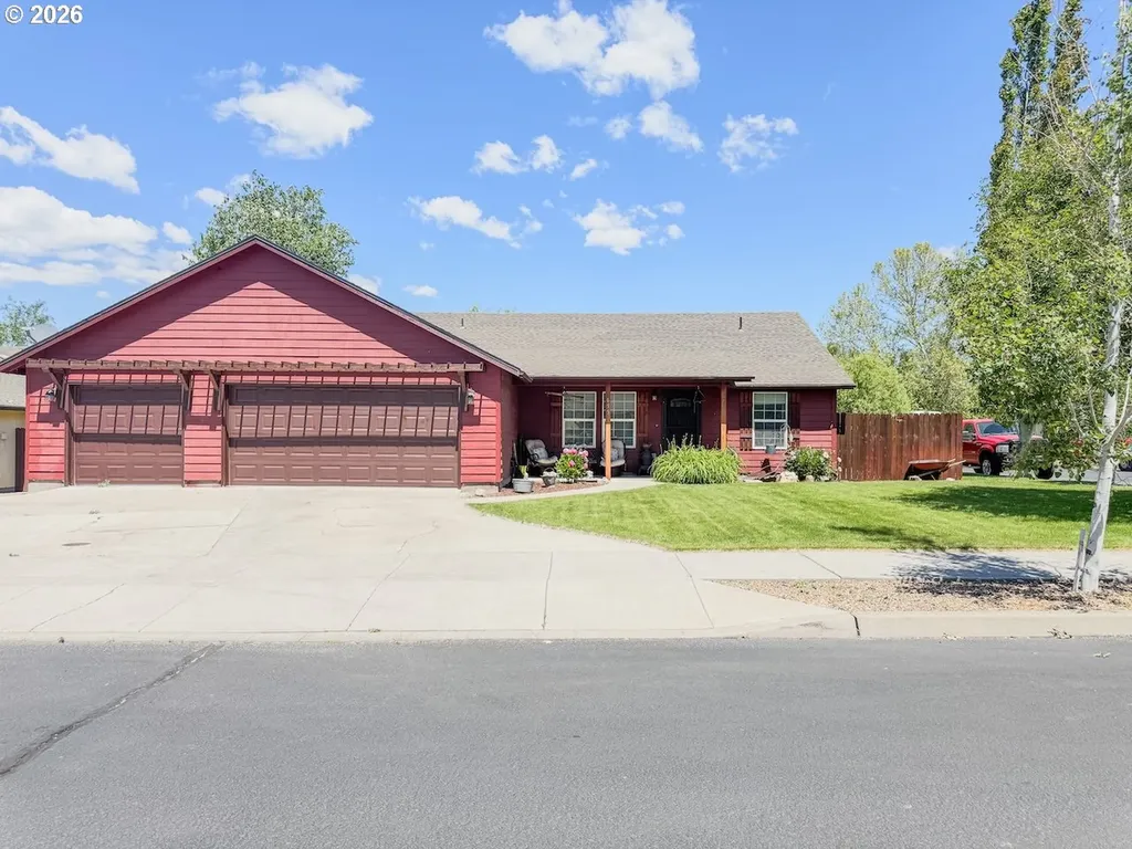 699 NE Fieldstone Lane Prineville OR 97754