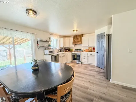 699 NE Fieldstone Lane Prineville OR 97754