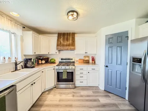 699 NE Fieldstone Lane Prineville OR 97754