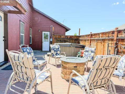 699 NE Fieldstone Lane Prineville OR 97754