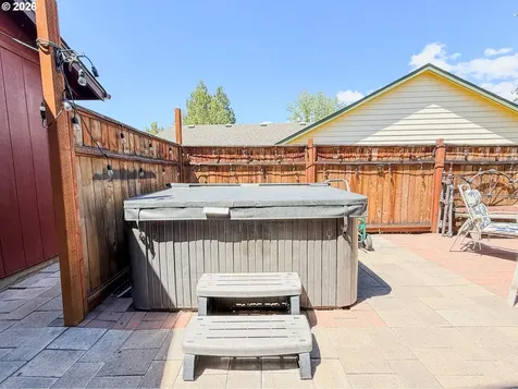 699 NE Fieldstone Lane Prineville OR 97754