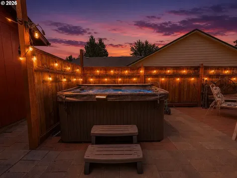 699 NE Fieldstone Lane Prineville OR 97754