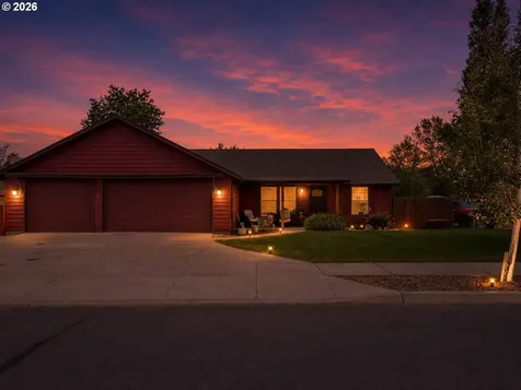 699 NE Fieldstone Lane Prineville OR 97754