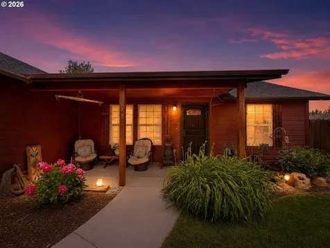 699 NE Fieldstone Lane Prineville OR 97754