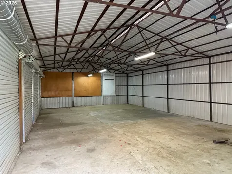 202 NE Fulton Street Roseburg OR 97470