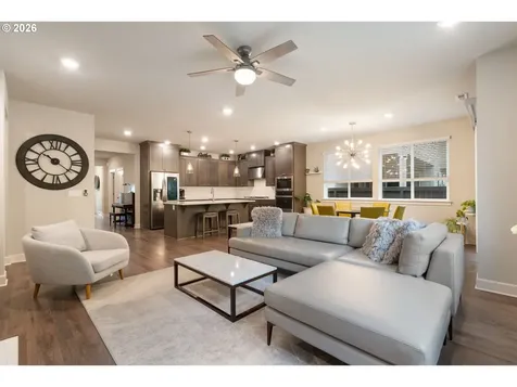 8295 SE Sitka Street Hillsboro OR 97123