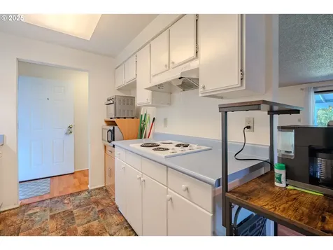 608 NE Pinebrook Avenue Vancouver WA 98684